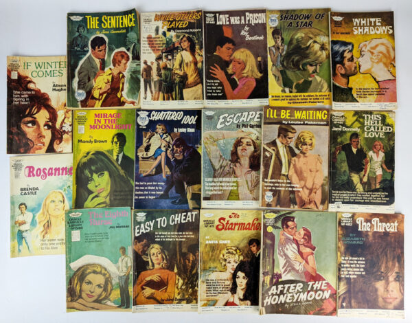Lot of 17 Romance Pulps (Fleetway Oracle & Miracle Library)