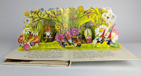 The Pop-up Book of Gnomes - Image 3