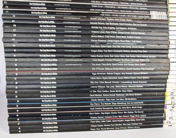 (not only) Black+White (Complete Set, 89 Volumes) - Image 4