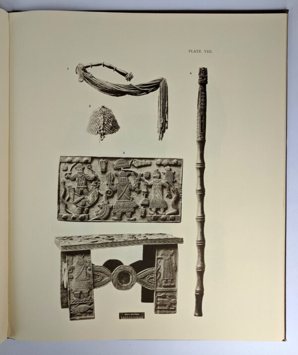Antiquities from the City of Benin and from Other Parts of West Africa in The British Museum - Image 4