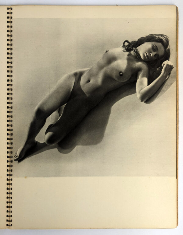 Aphrodite: Photos de Nus - Image 3