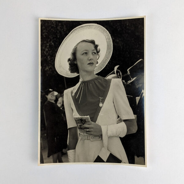 Late 1940s/Early 1950s Photograph of a Brisbane Woman at the Races