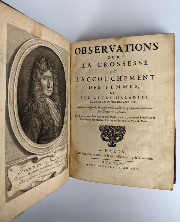 Traite des Maladies des Femmes Grosses, & Observations sur la Grossesse et L'Accouchement des Femmes et sur Leurs Maladies, (2 Volumes) - Image 3