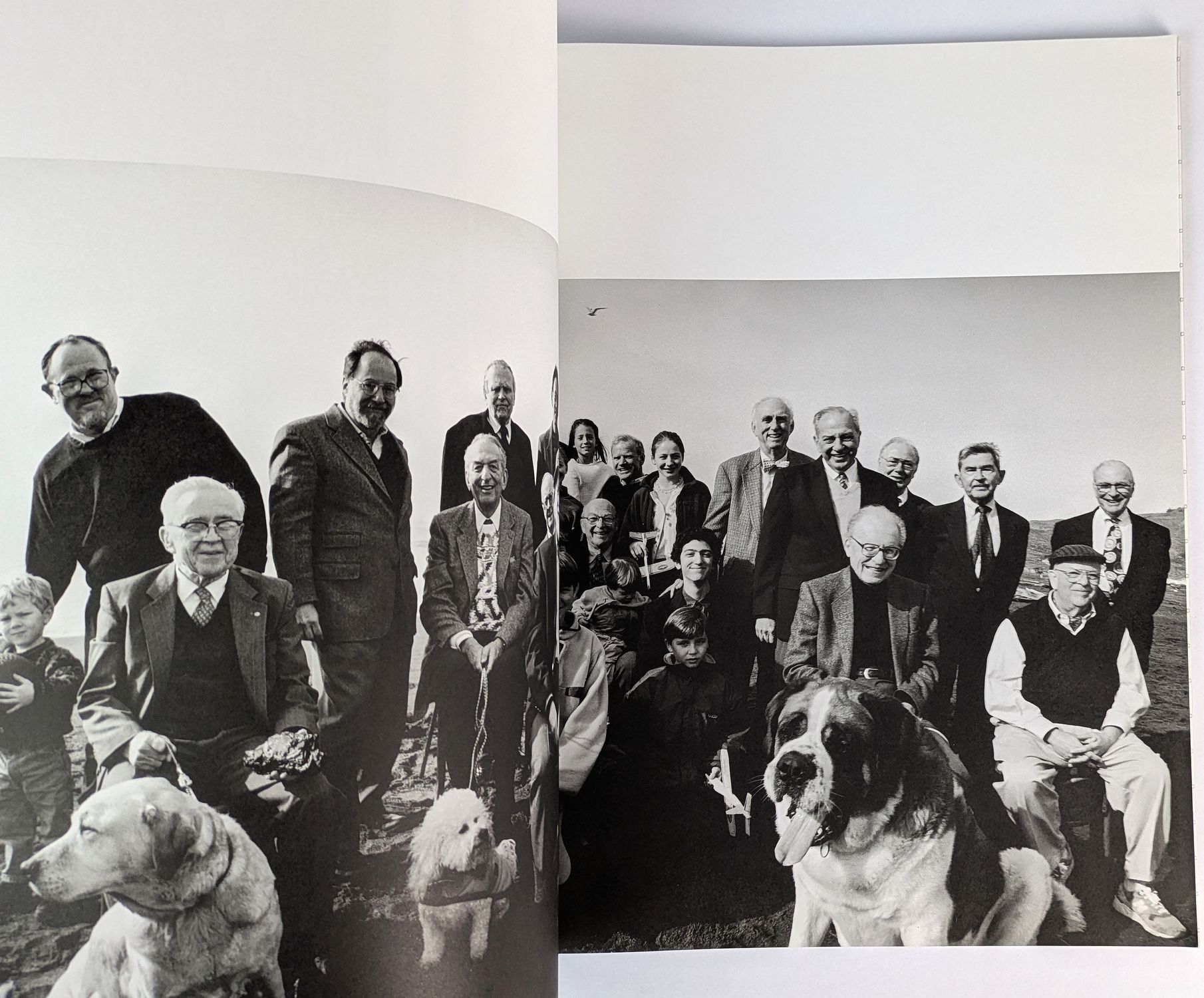 MAX. Photographs by Max Vadukul - Image 3